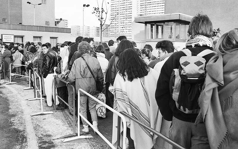 The Fall of the Berlin Wall : 1989  : Personal Photo Projects :  Richard Moore Photography : Photographer : 